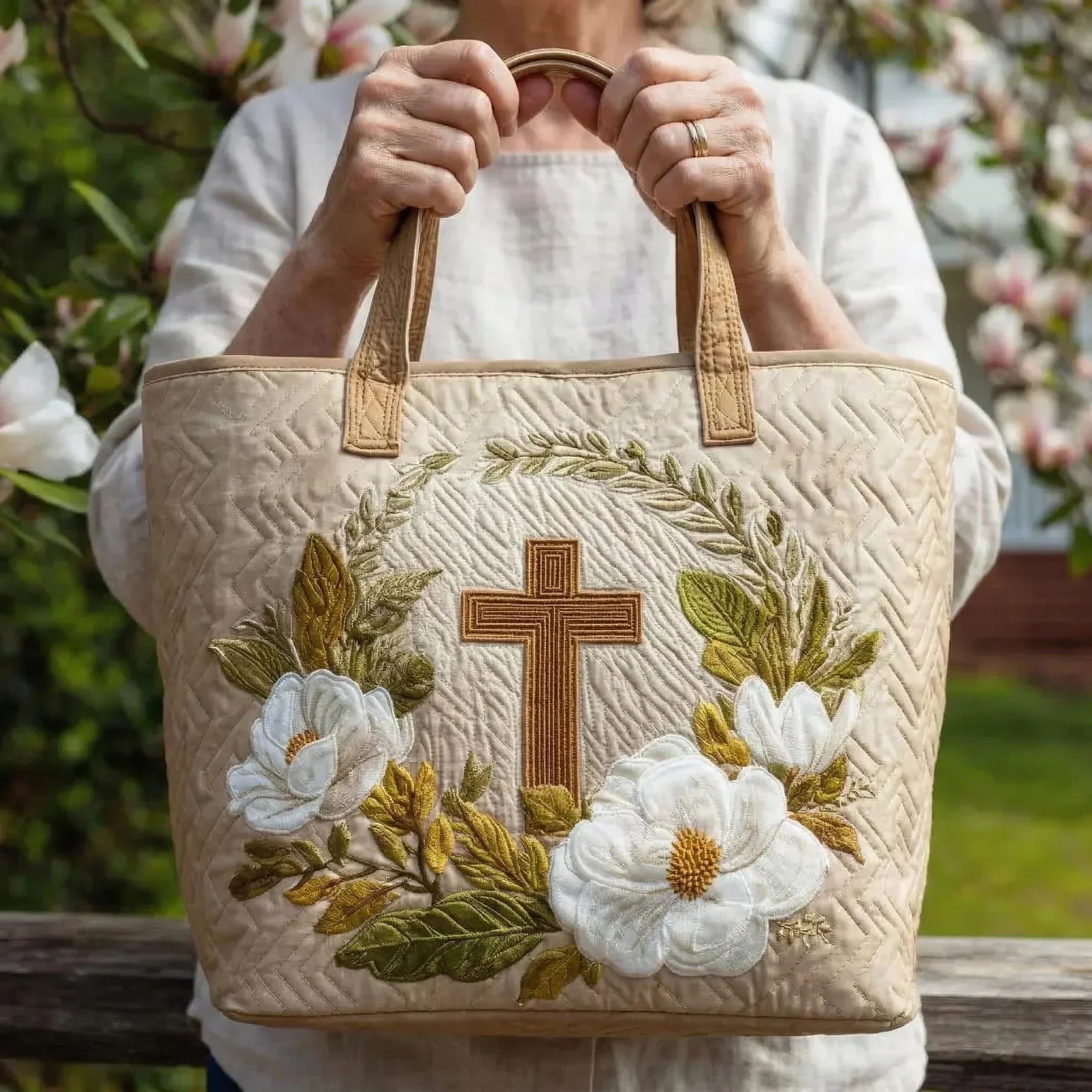 Geborduurde Vintage Tas "Kruis en Witte Rozen" — Sacraal